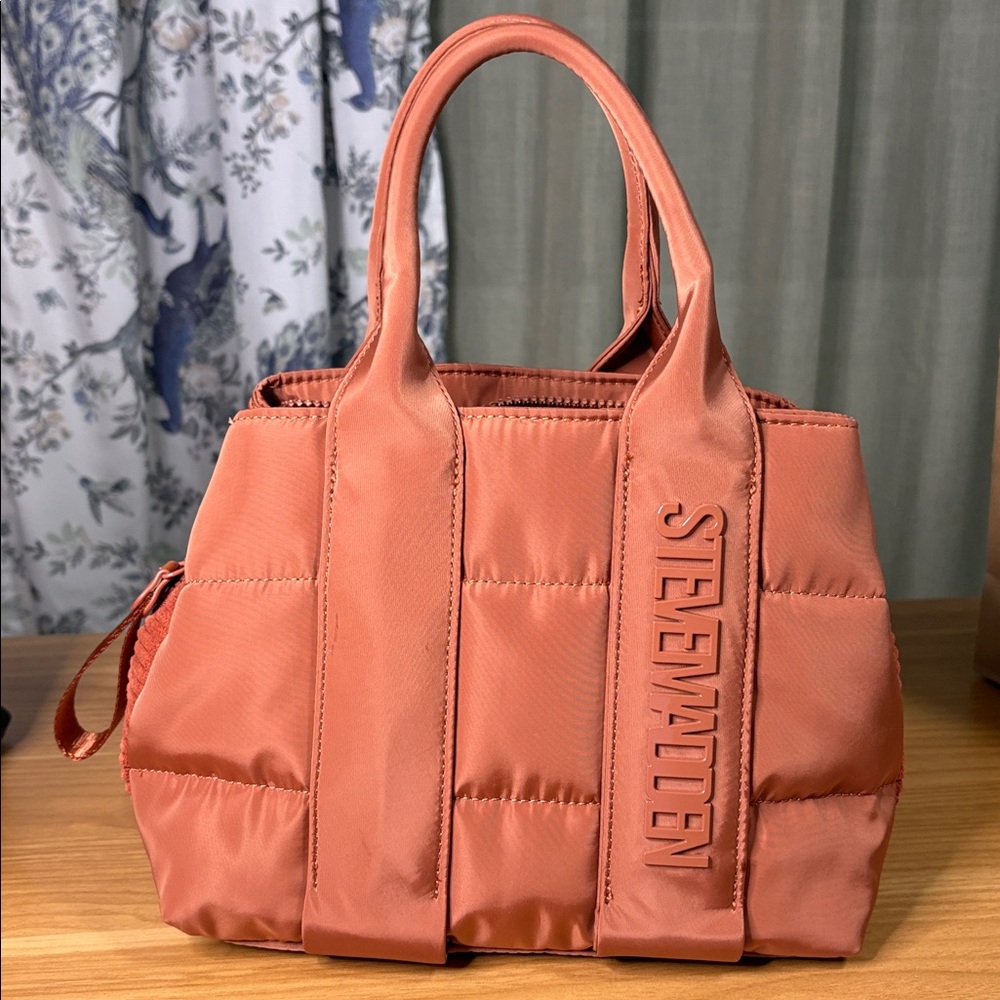 Steve Madden Women's Bbando Orange Crossbody Bag